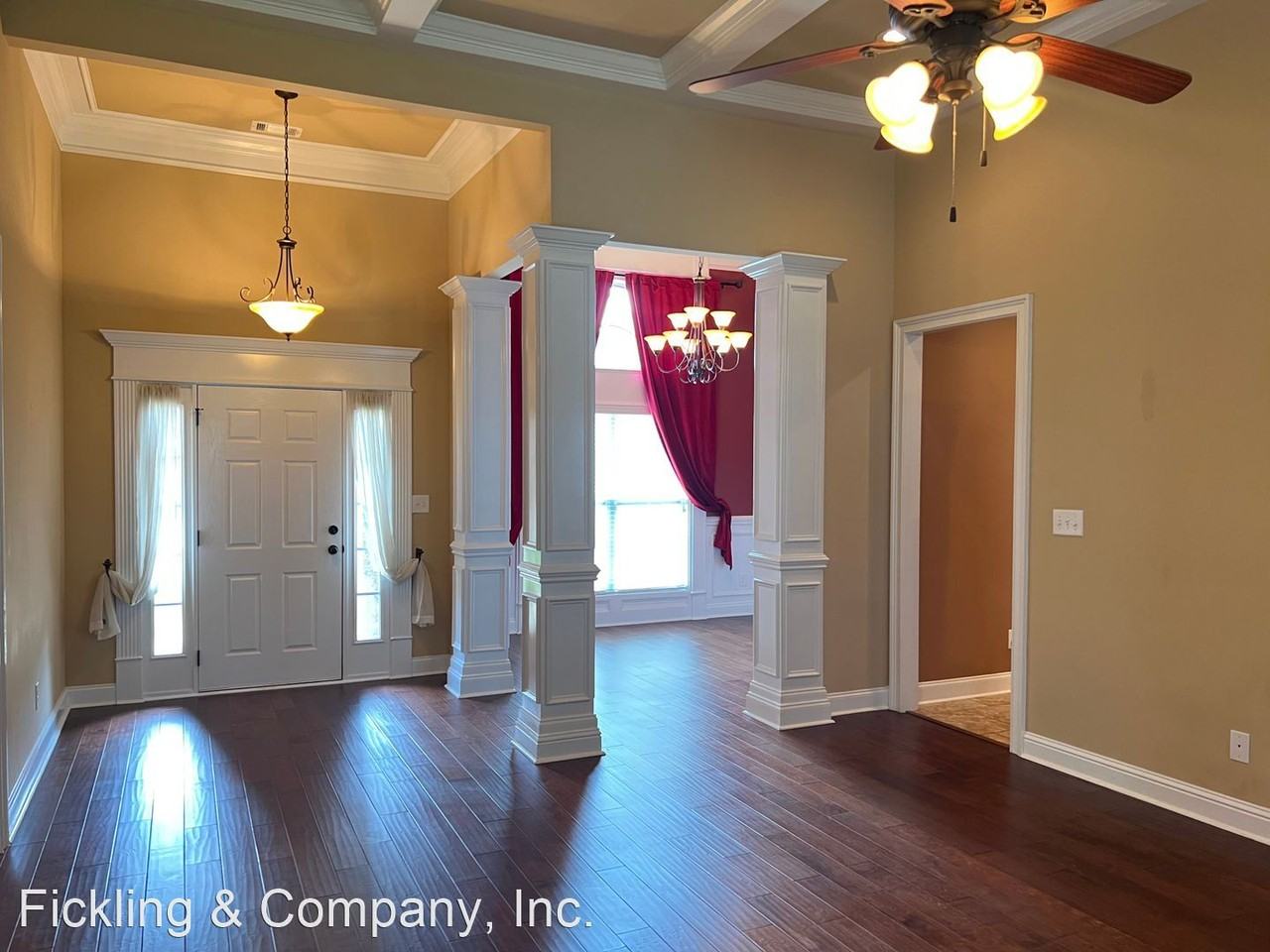 104 Weston Dr - Photo 2 of 31