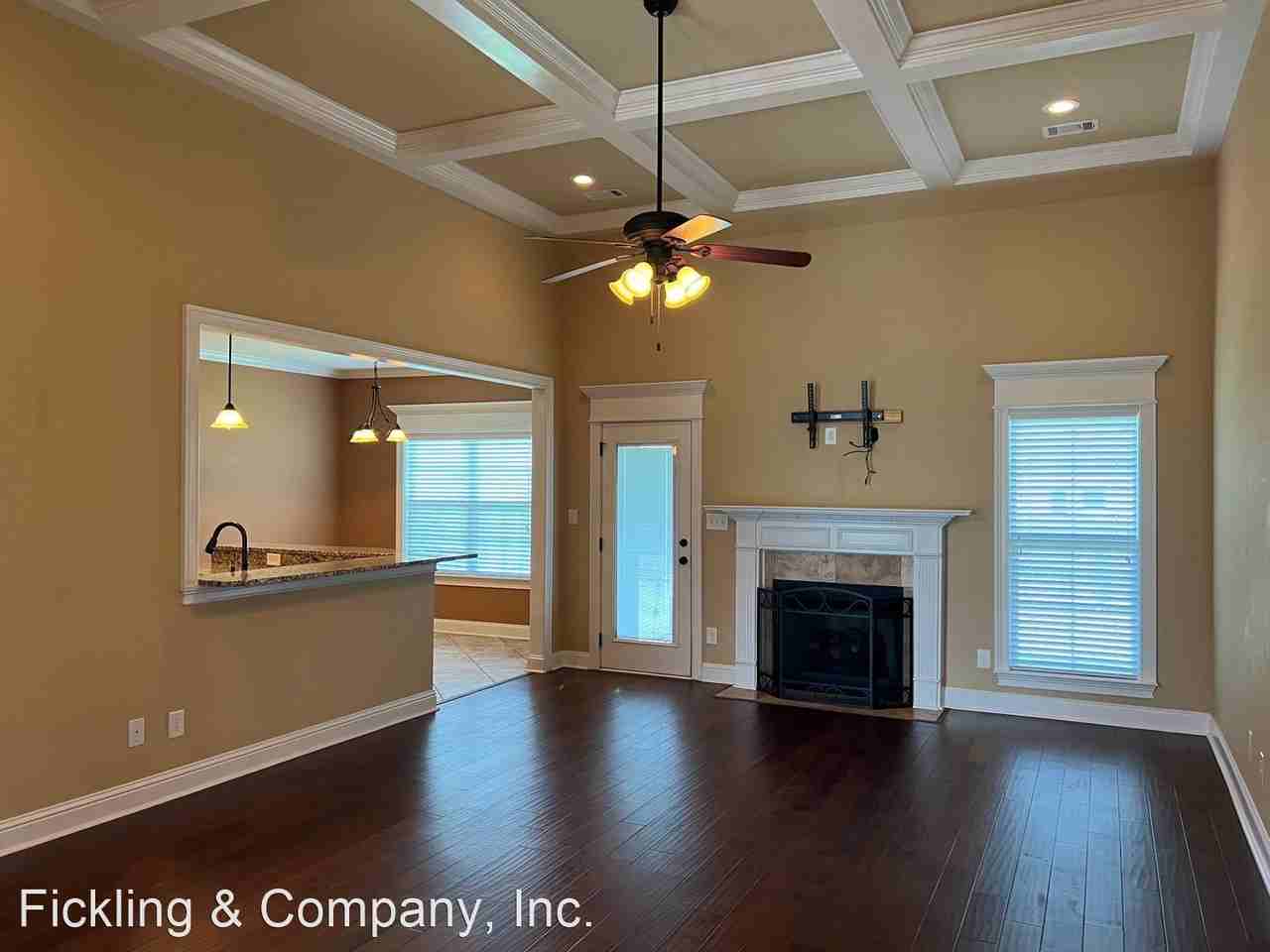 104 Weston Dr - Photo 3 of 31