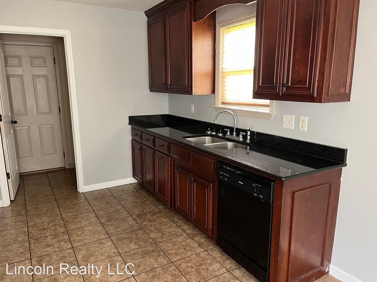 22 Water Lily Way - Photo 3 of 10