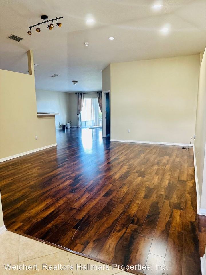 3414 Burdock Ave - Photo 3 of 32