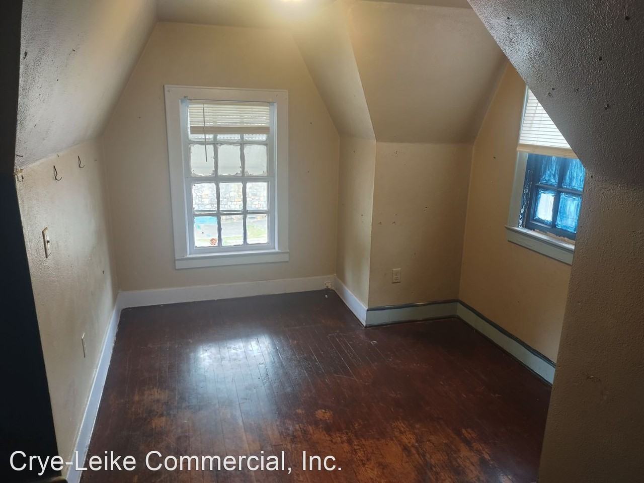 121 Second St. - Photo 3 of 10