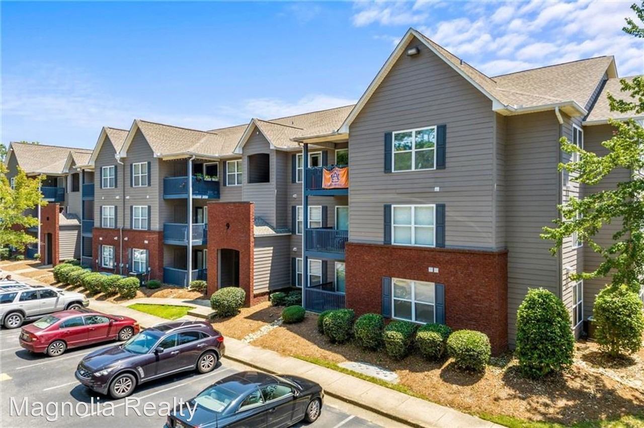 Edge Unit 9-104 - Photo 2 of 4