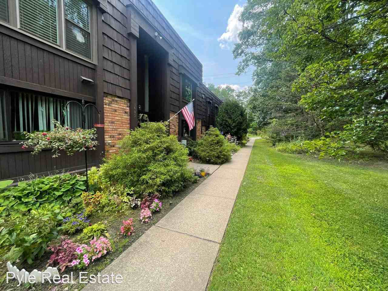 5601 Goodhue Dr. - Photo 2 of 50