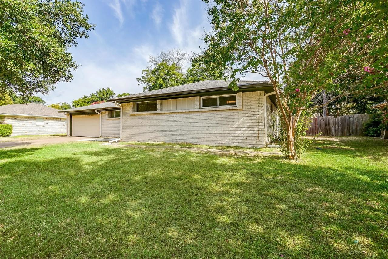 1509 Fernwood Dr - Photo 3 of 25