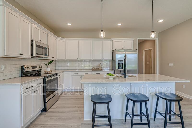 27402 E Oak View Dr - Photo 7 of 11