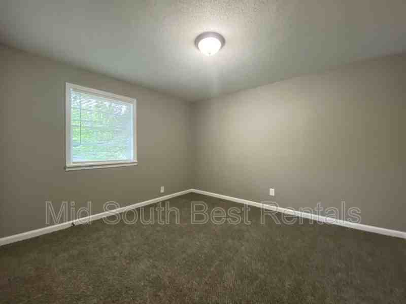 3706 W 19th St - Photo 6 of 8