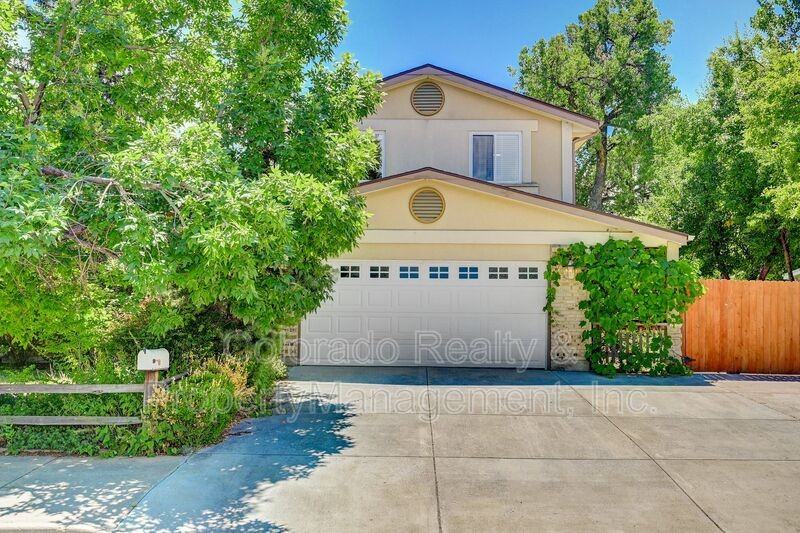 8914 W 75th Way - Photo 3 of 48