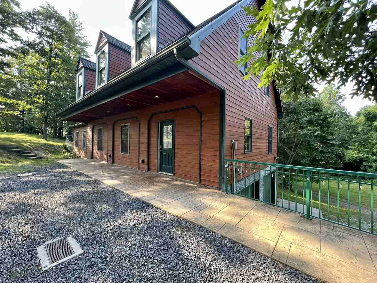 4282 Swinging Bridge Rd - Photo 2 of 40