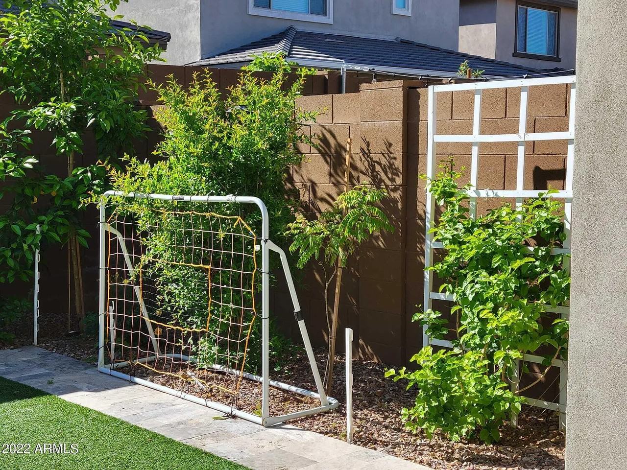 22047 N 28th Pl - Photo 6 of 15