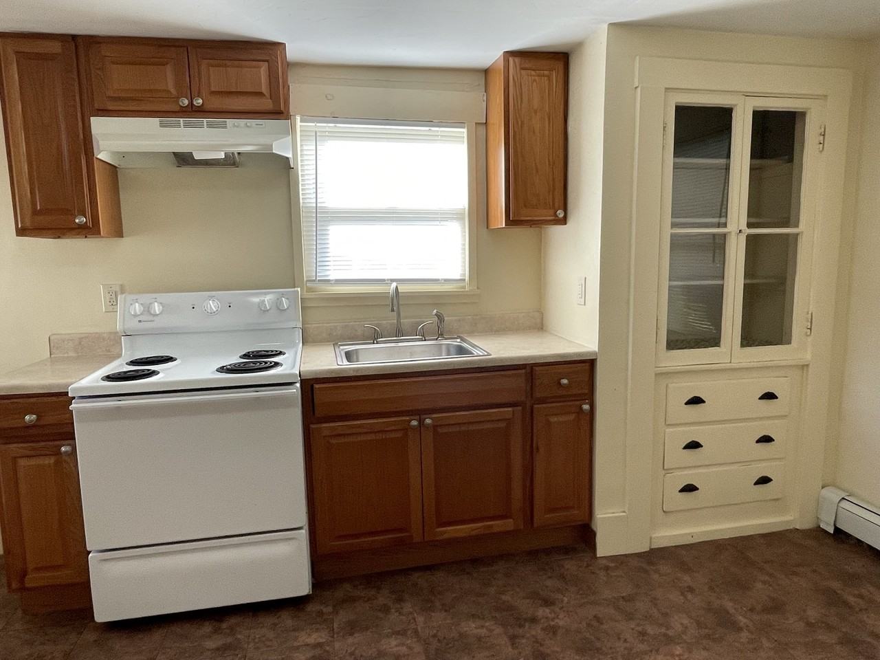 None 904 - Photo 2 of 9