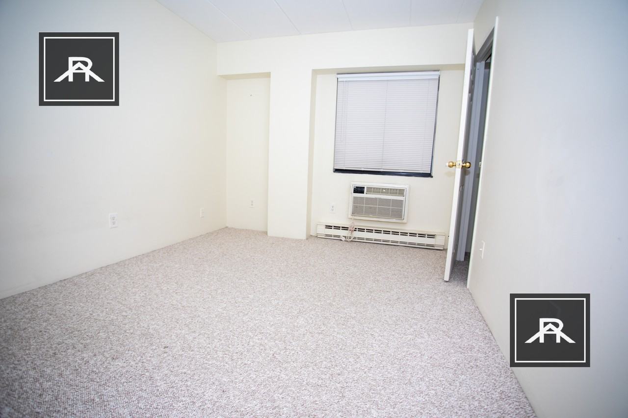 133 Pleasant Street #106 - Photo 6 of 11