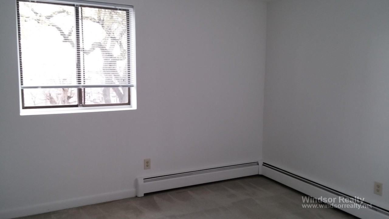 Eleanor St. & Clark Ave #24 - Photo 2 of 8