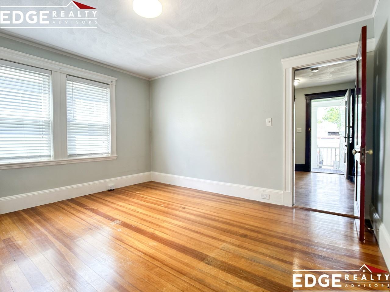 52 Beacon Park - Photo 7 of 9