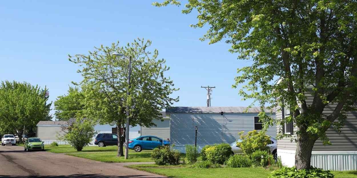 The Ravines - Photo 2 of 9