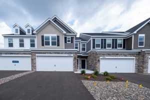 featured image of 17943 Giants Way #1