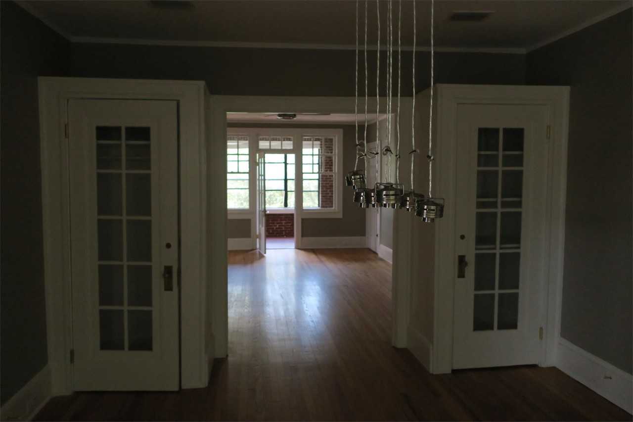 2978 Riverside Ave #6 - Photo 6 of 14