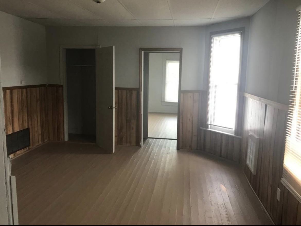 2115 Saint Joseph Ave #B - Photo 2 of 13