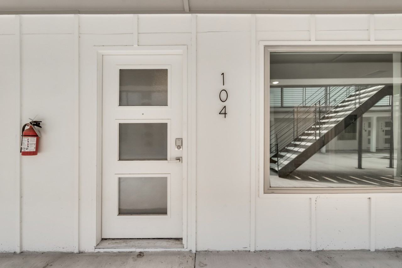 AN @ 4317 Gaston - Photo 4 of 12