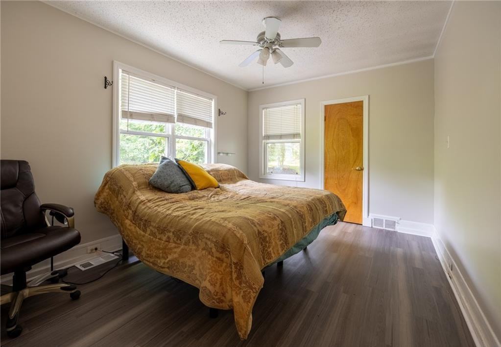 5 Southwood Rd #NA - Photo 3 of 8