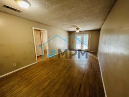 featured image of 143 Jennifer Ln #28