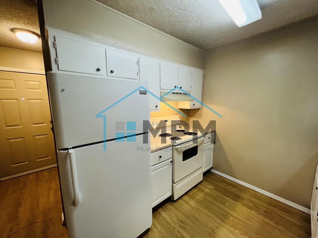 143 Jennifer Ln #28 - Photo 4 of 10