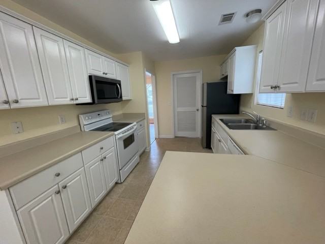 547 Cranberry Cir #1 - Photo 7 of 17