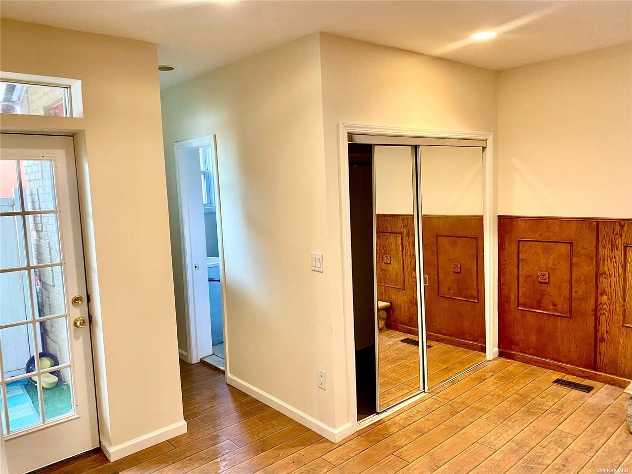 139 Lake Ave - Photo 2 of 8