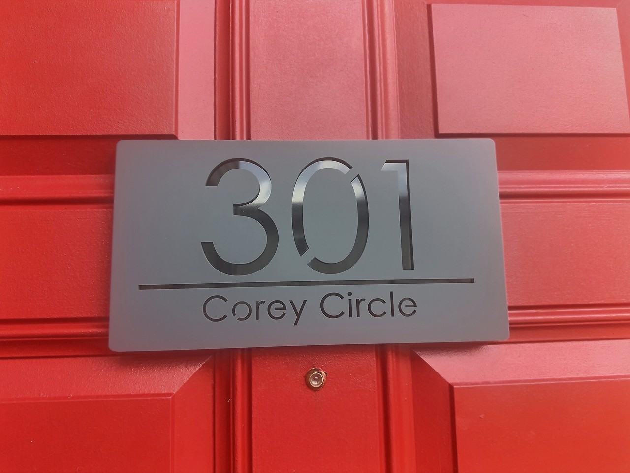 301 Corey Cir #301