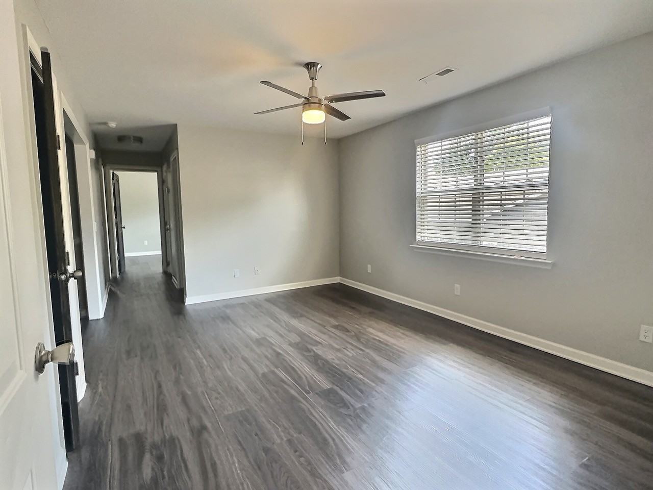 503 Corey Cir #503 - Photo 3 of 21