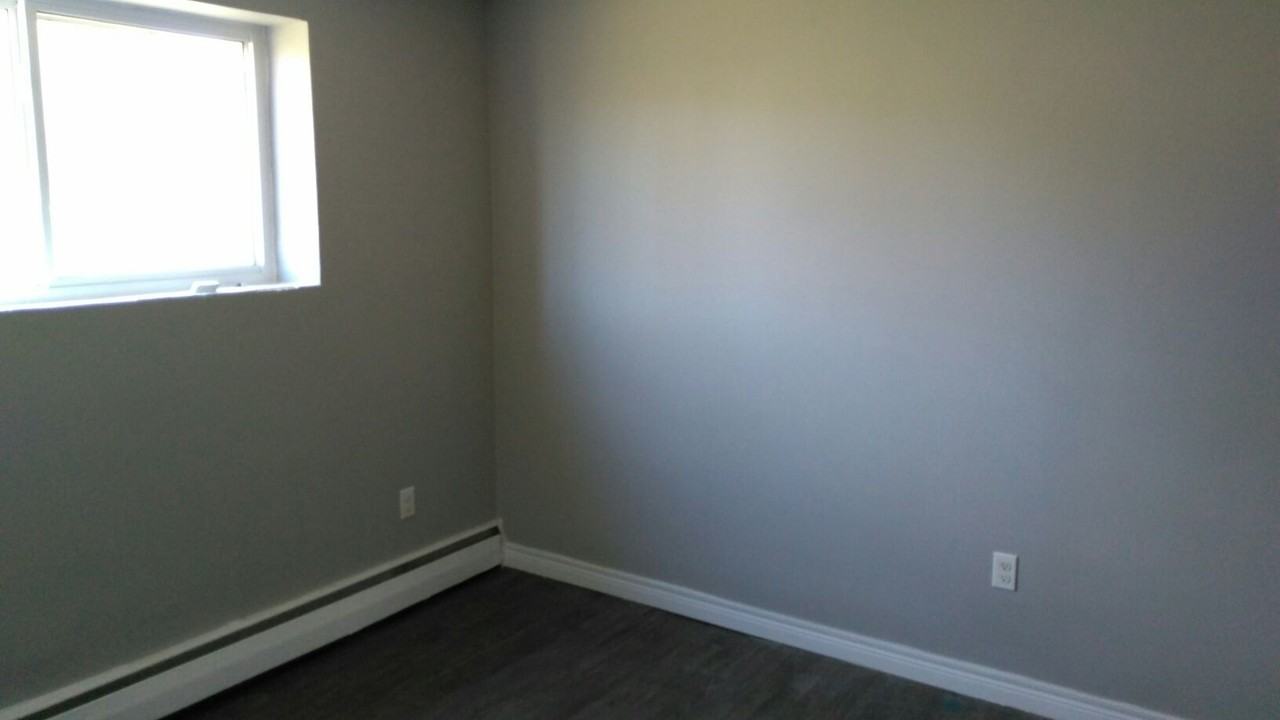 149 Godfrey - Photo 2 of 10