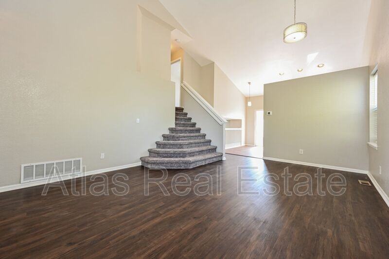 19772 E Vassar Ave - Photo 2 of 22