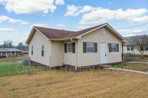 featured image of 1586 Arcade Ter