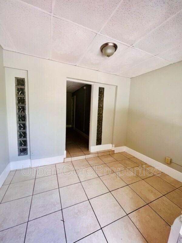 354 13th Ave Ne #354 - Photo 3 of 11