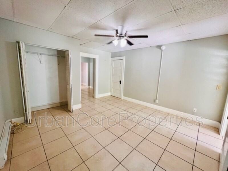 354 13th Ave Ne #354 - Photo 5 of 11