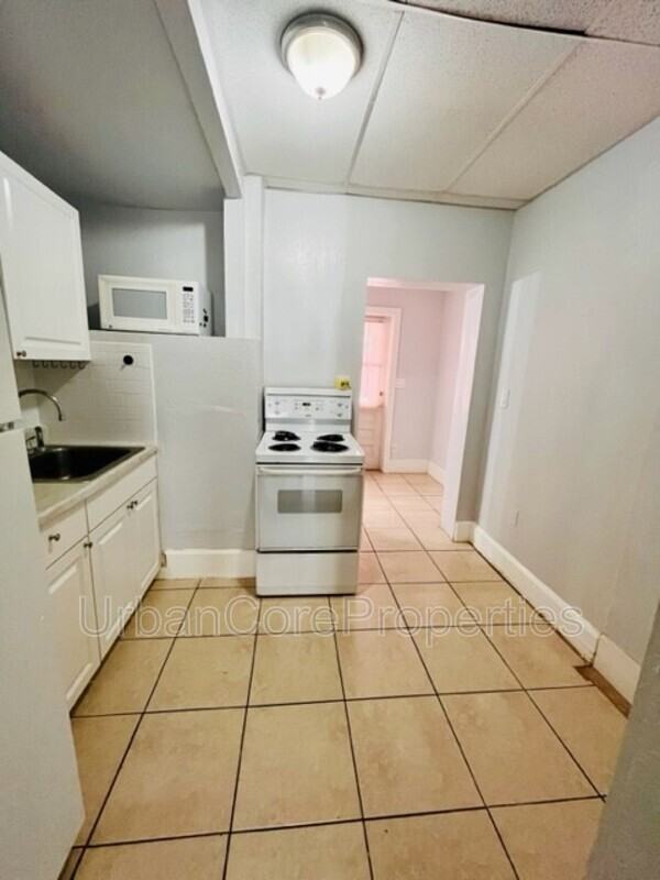 354 13th Ave Ne #354 - Photo 6 of 11