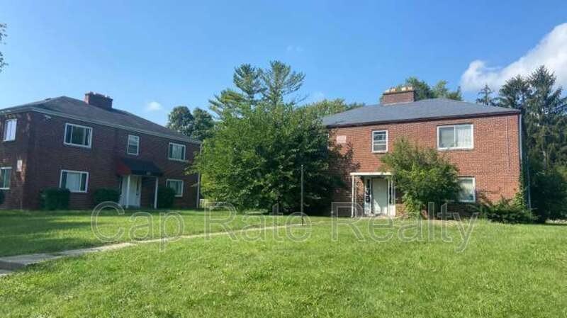 81 N Hampton Rd #B - Photo 2 of 13