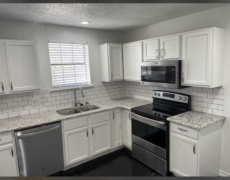 3728 Luella Rd - Photo 3 of 9