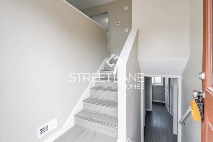 4756 W 5865 S - Photo 2 of 16