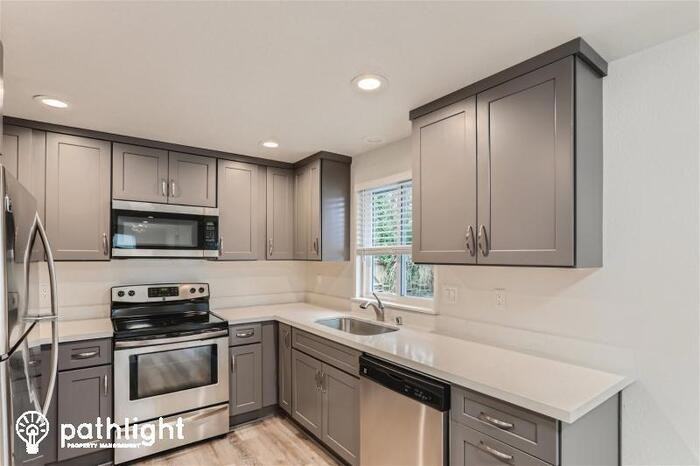 8813 9th Pl W - Photo 2 of 13