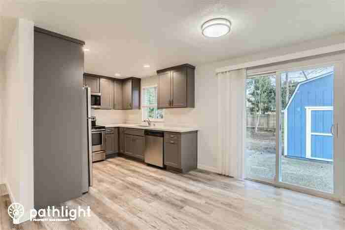 8813 9th Pl W - Photo 3 of 13