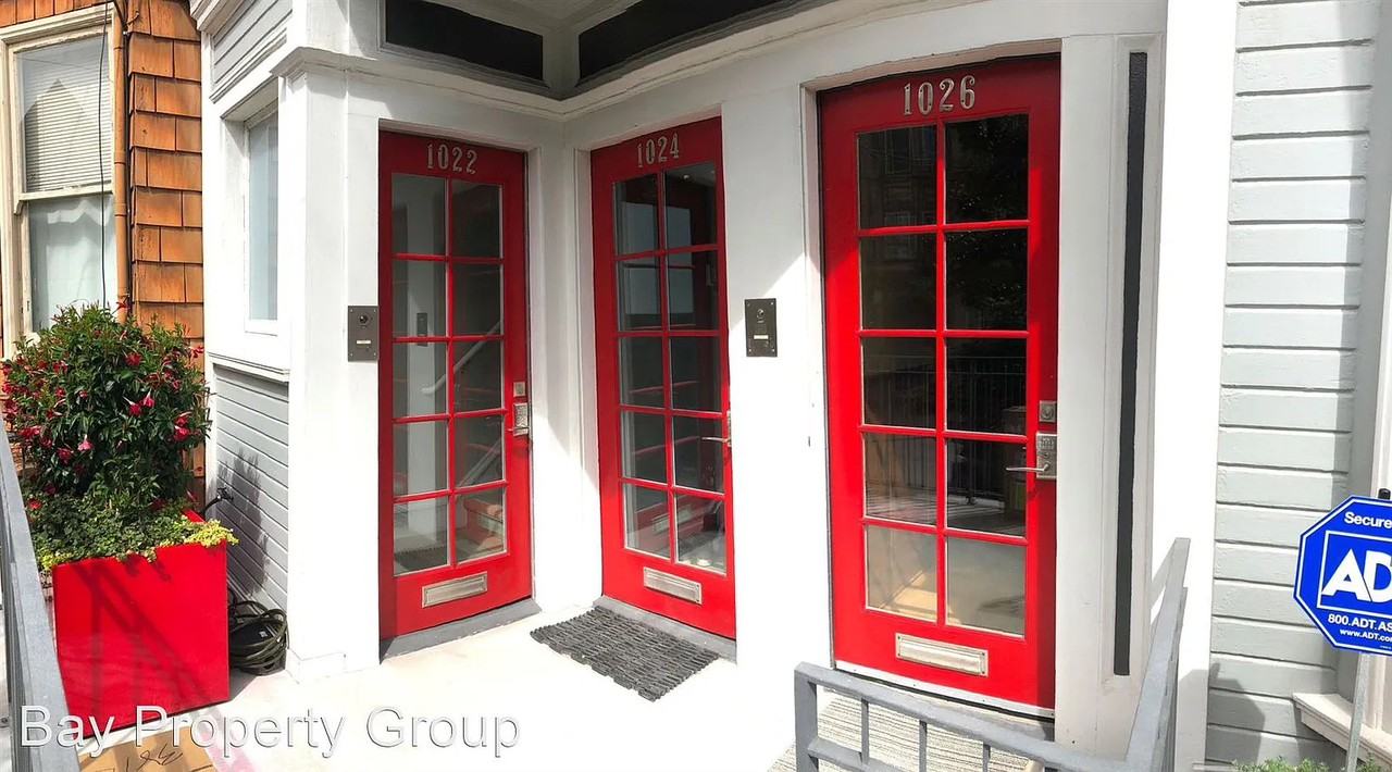 1024 Cole St - Photo 2 of 19