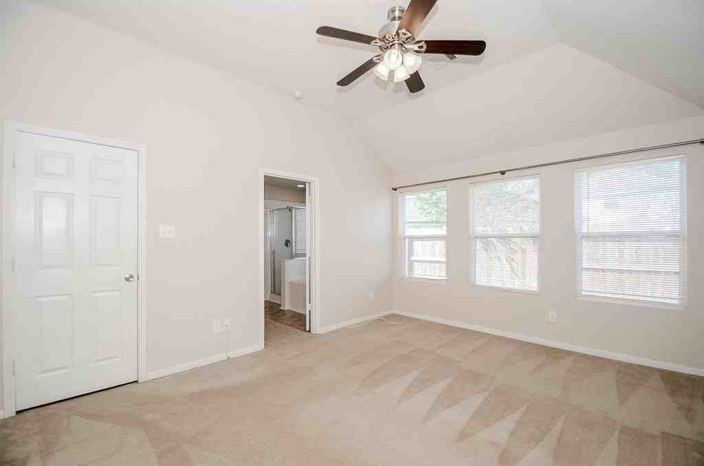 19603 Hancock Oak St #1 - Photo 4 of 24