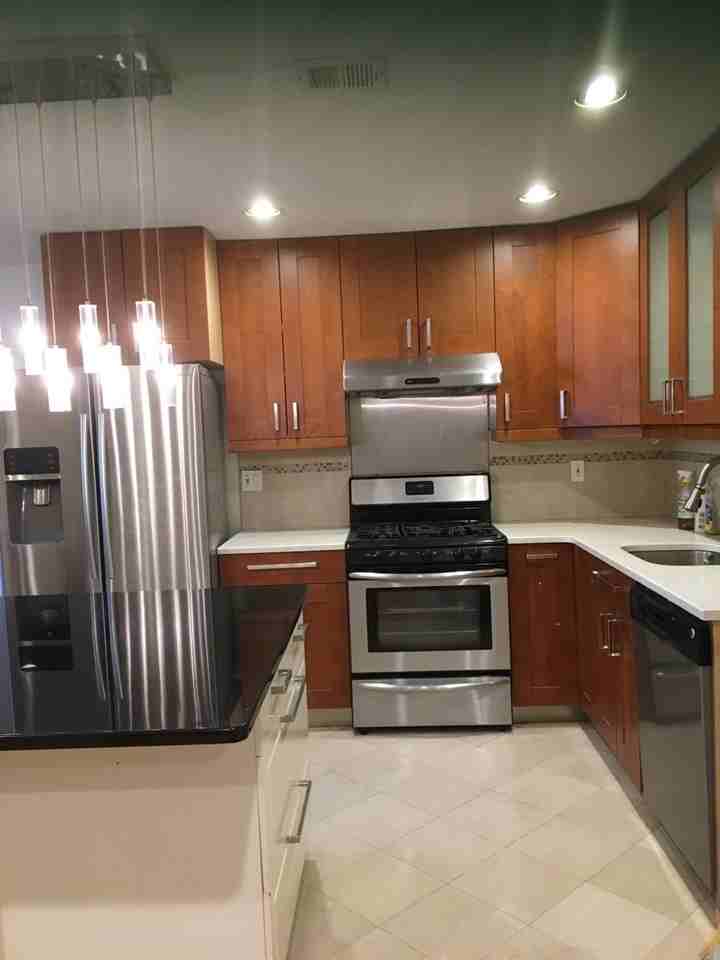 1193 Prospect Avenue 2f - Photo 2 of 10