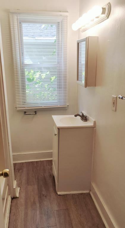 21807 Waldron St - Photo 6 of 14