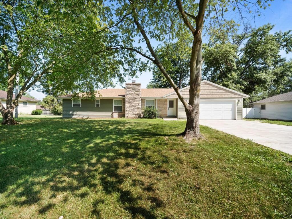 3771 Bruneal St - Photo 3 of 36