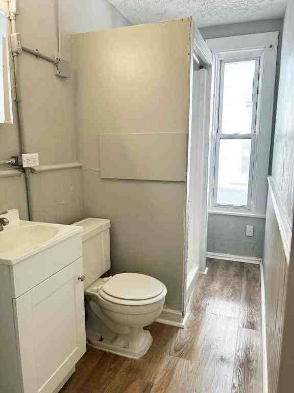171 Oak St Apt 2r - Photo 7 of 7