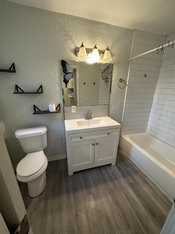 3609 E Mohawk Ave - Photo 6 of 14