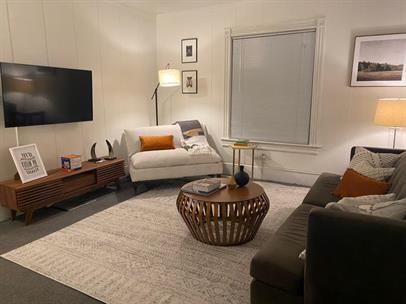 28 Franklin St - Photo 3 of 11