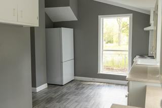 1610 Madison St - Photo 3 of 12