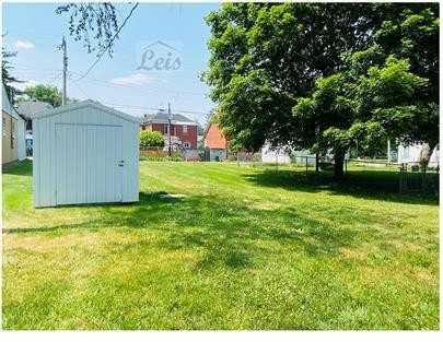 442 E 5th St - Photo 2 of 12